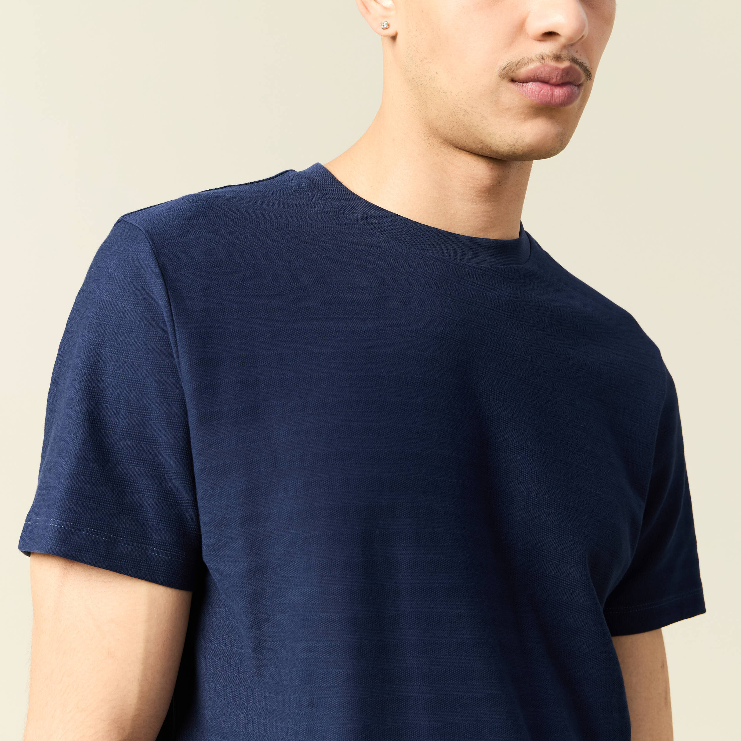 t shirt manches courtes bleu marine homme T-shirt manches courtes bleu marine homme