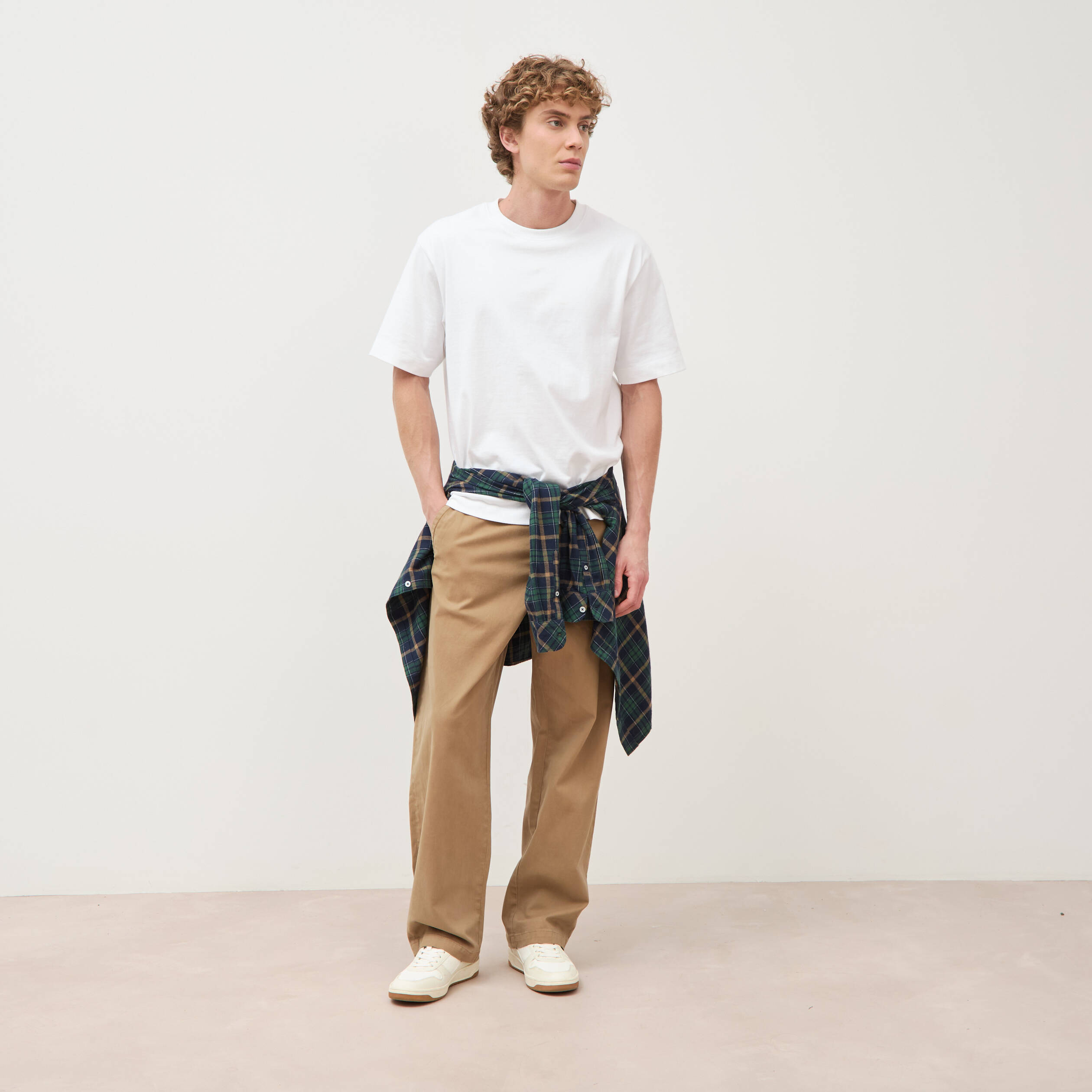 Pantalon coupe large vert kaki homme