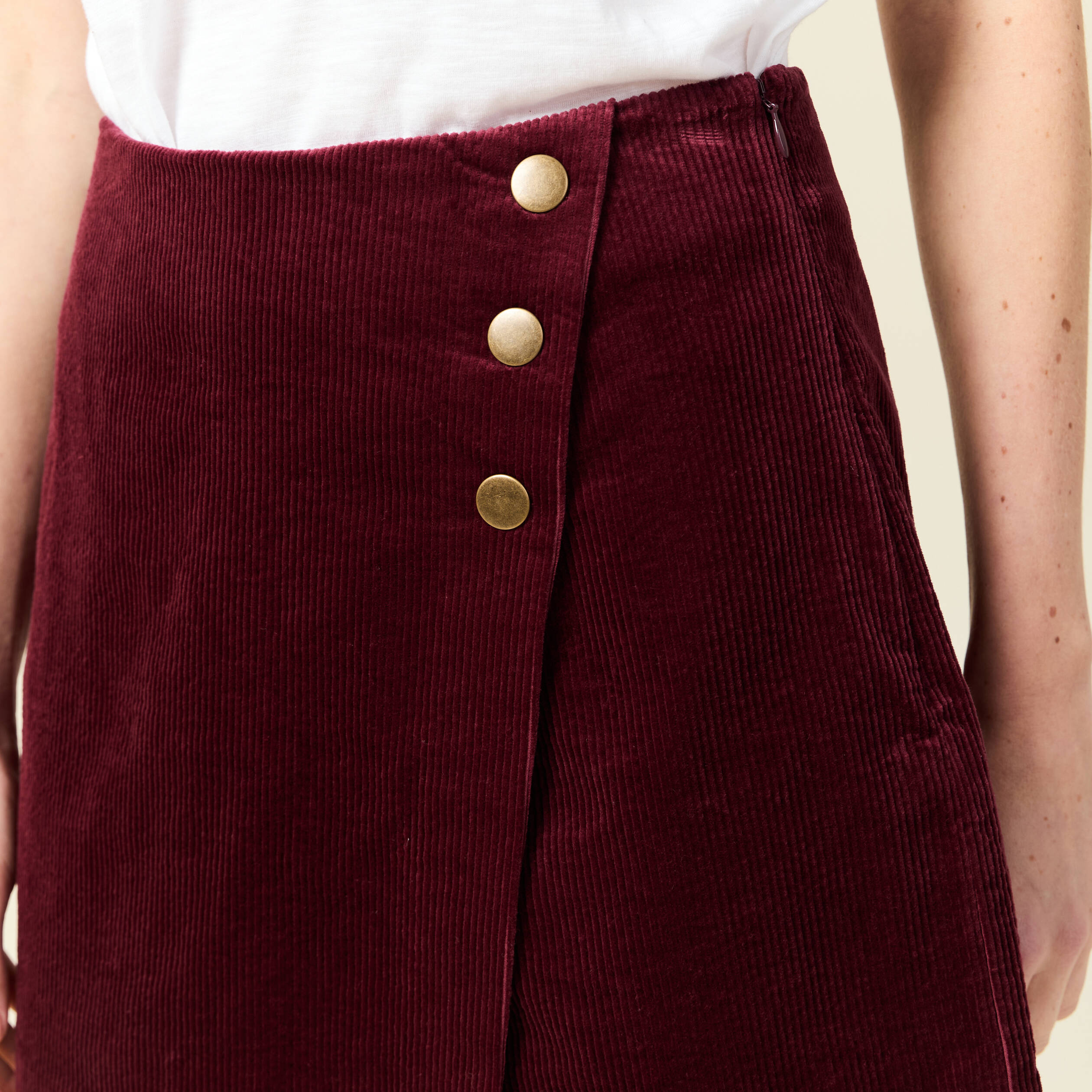 Jupe-short taille haute en velours bordeaux femme