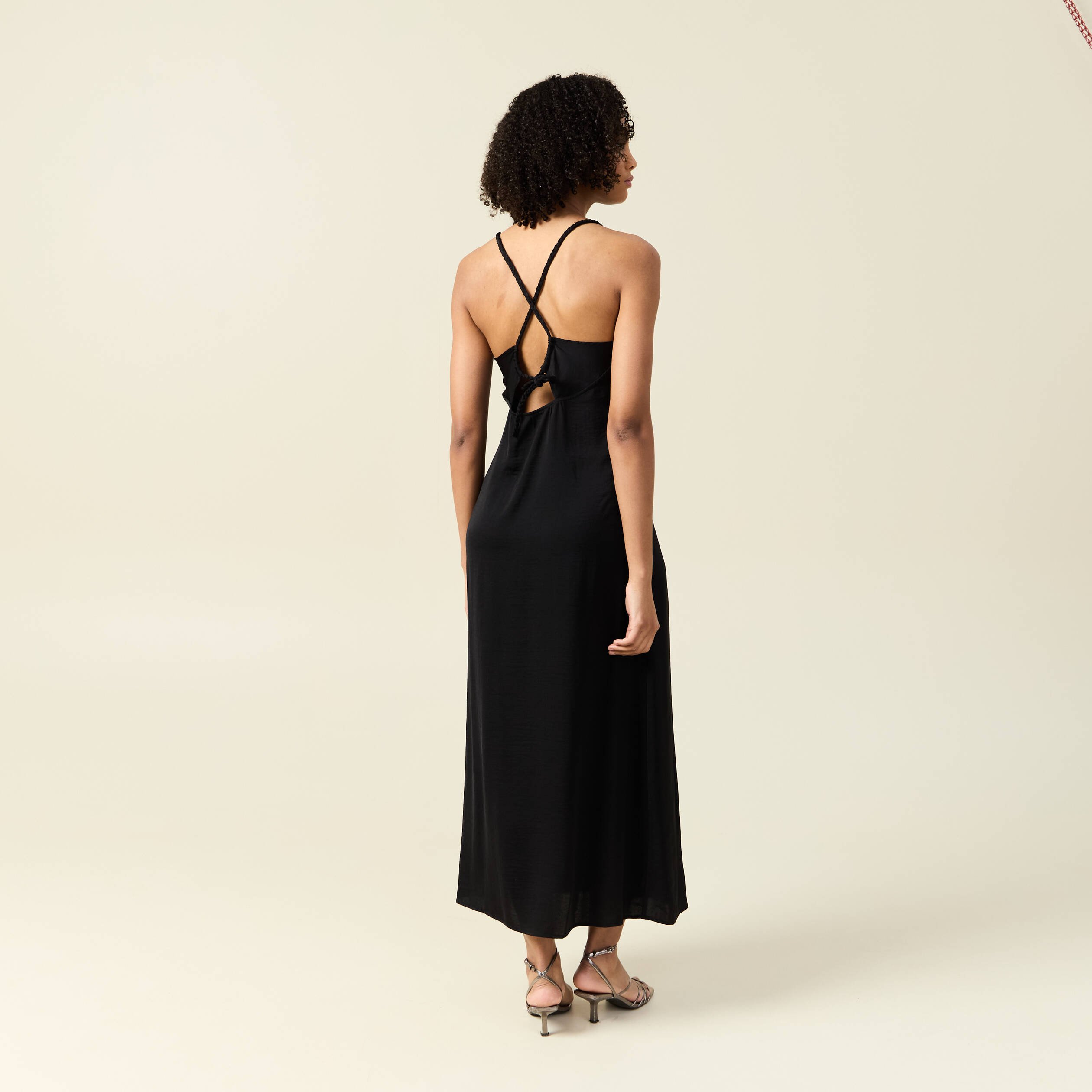 robe longue droite satin noir femme Robe longue droite satin noir femme