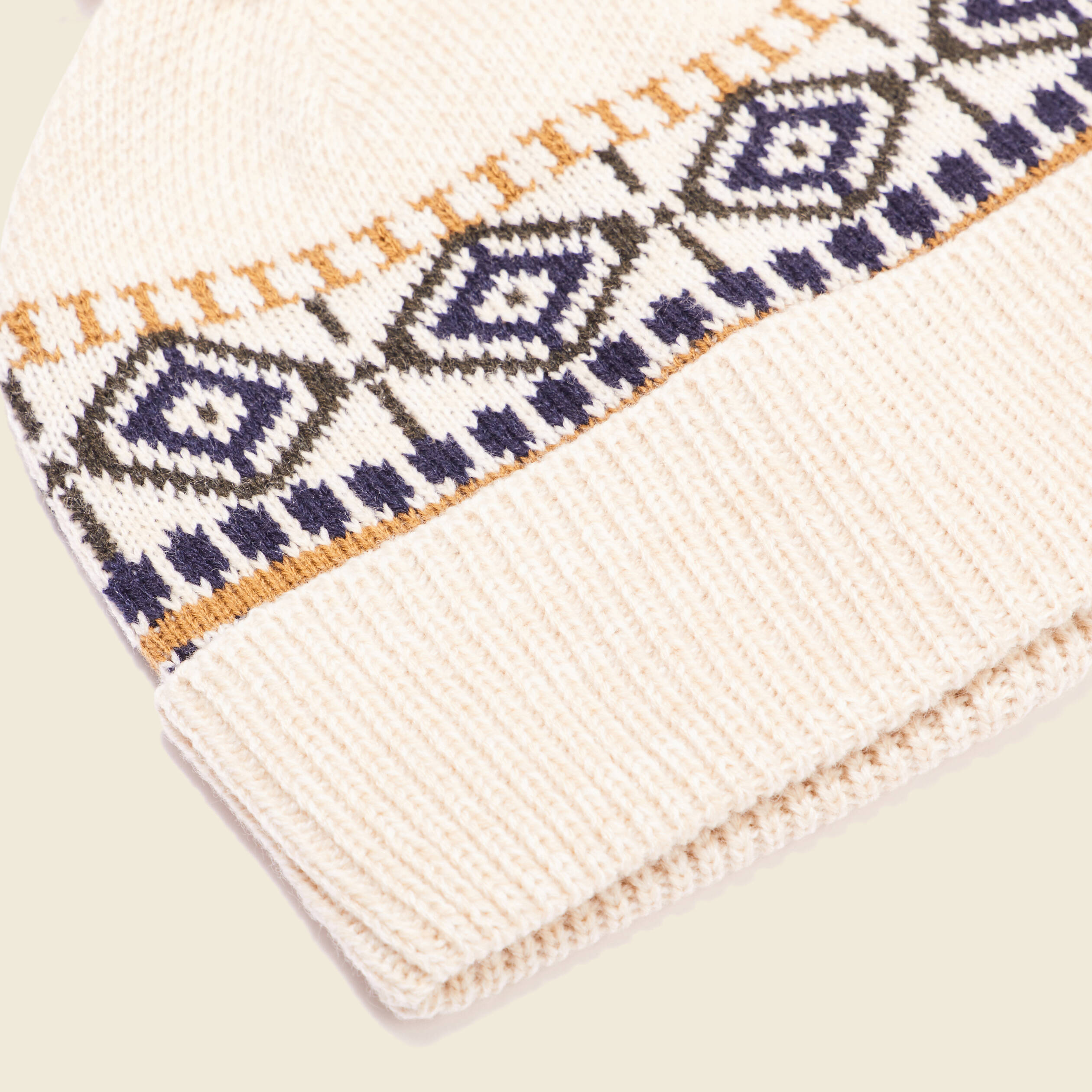 Bonnet à pompon ecru homme