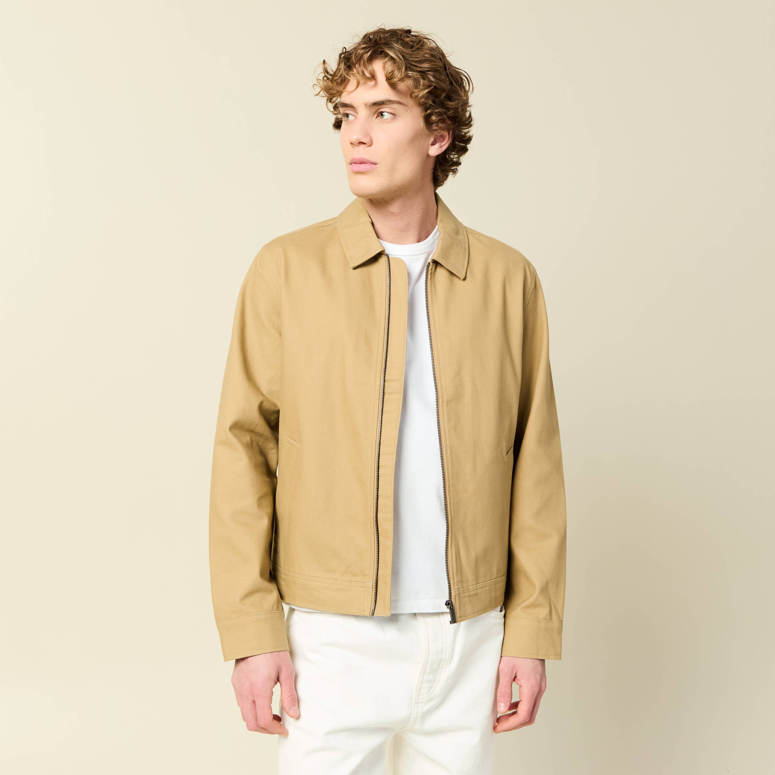 Blouson droit court en coton beige homme