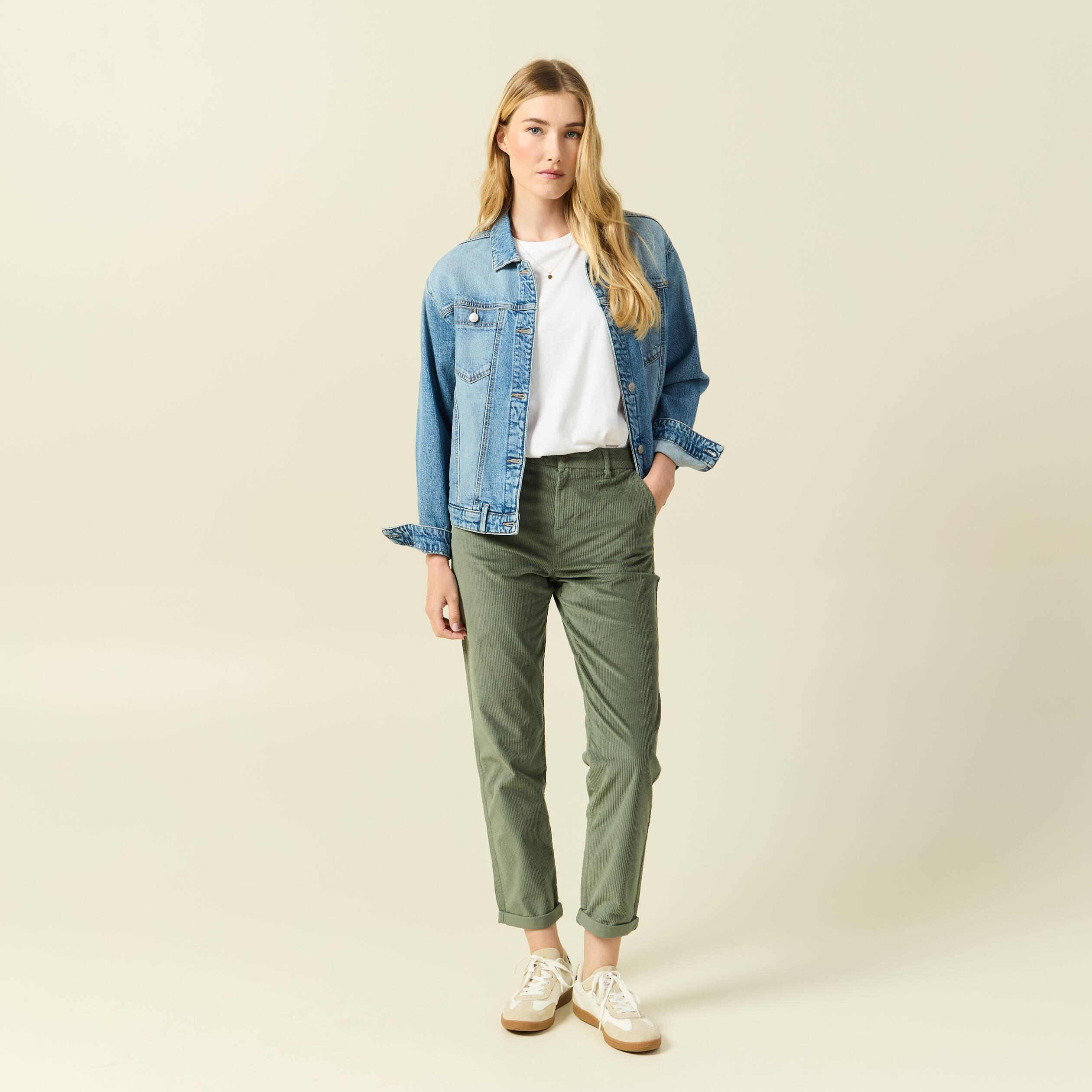 Pantalon large 7/8&egrave;me taille haute vert kaki femme