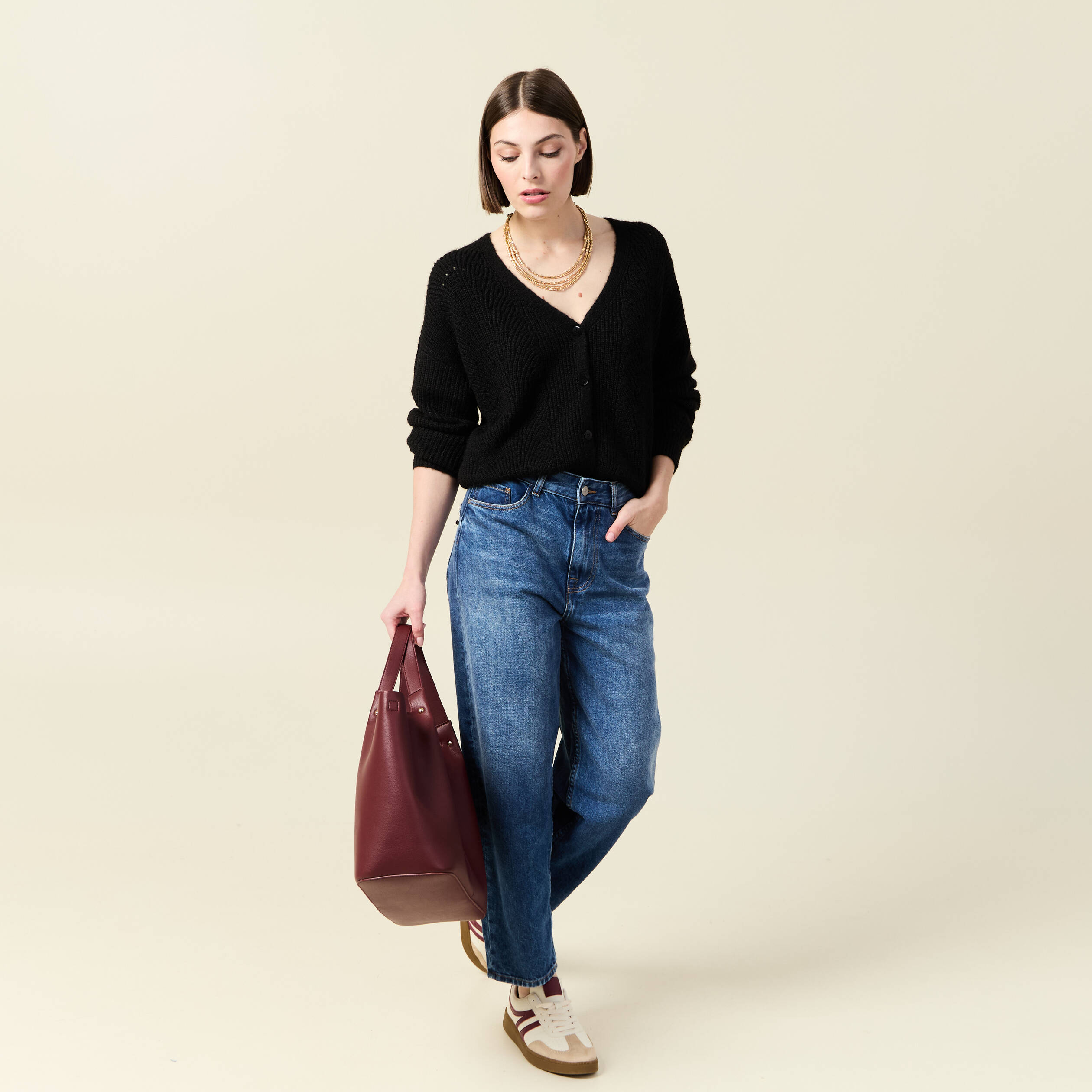 gilet ajoure col v manches longues noir femme Gilet ajouré col V manches longues noir femme