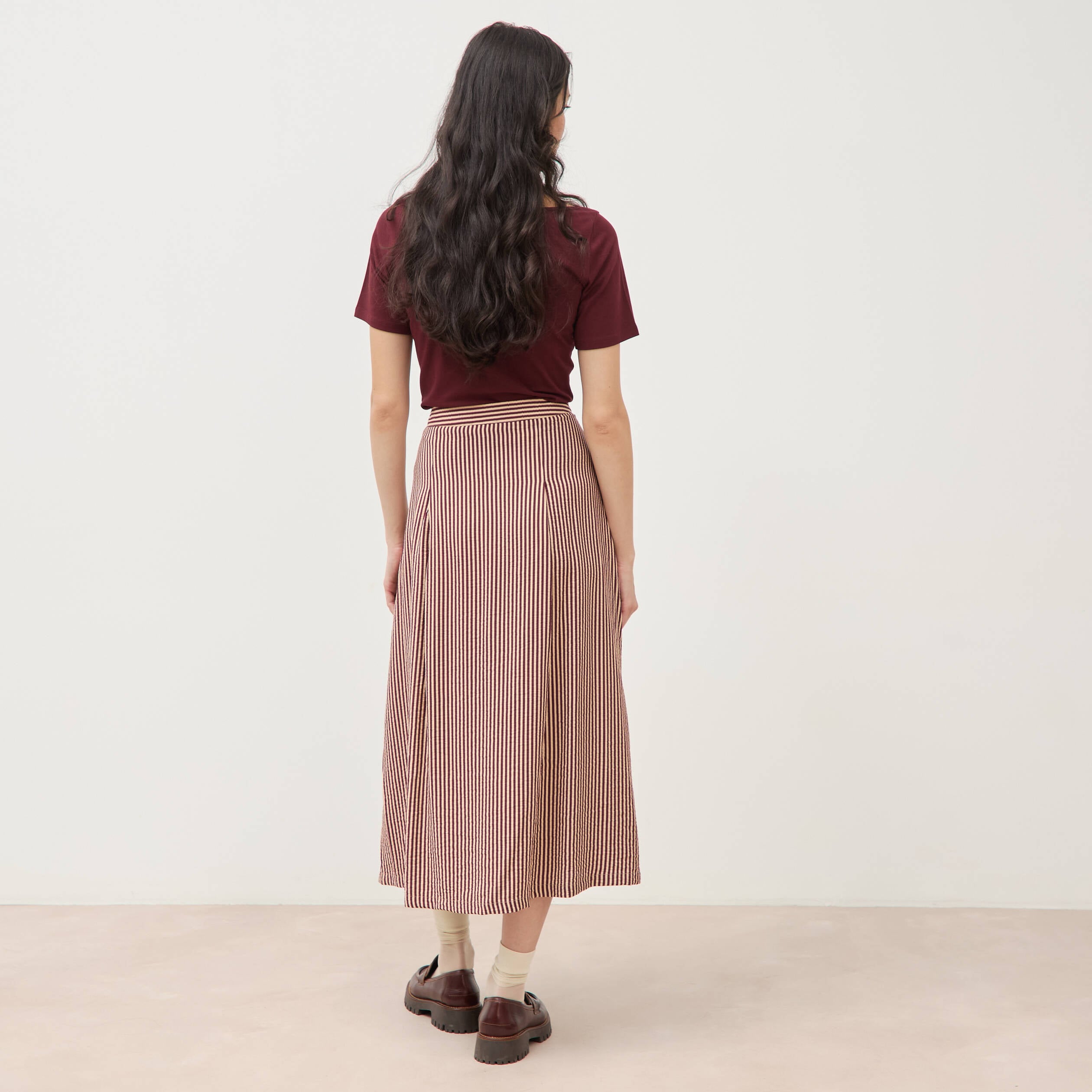 Jupe longue &eacute;vas&eacute;e fluide violet femme