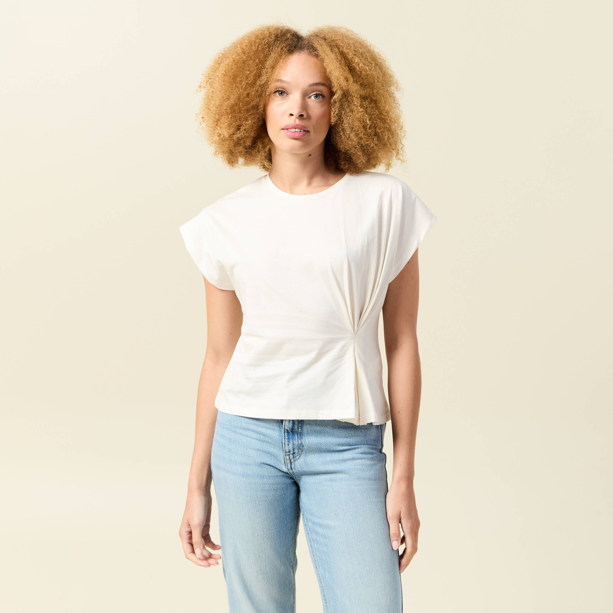 t shirt manches courtes creme femme T-shirt manches courtes creme femme