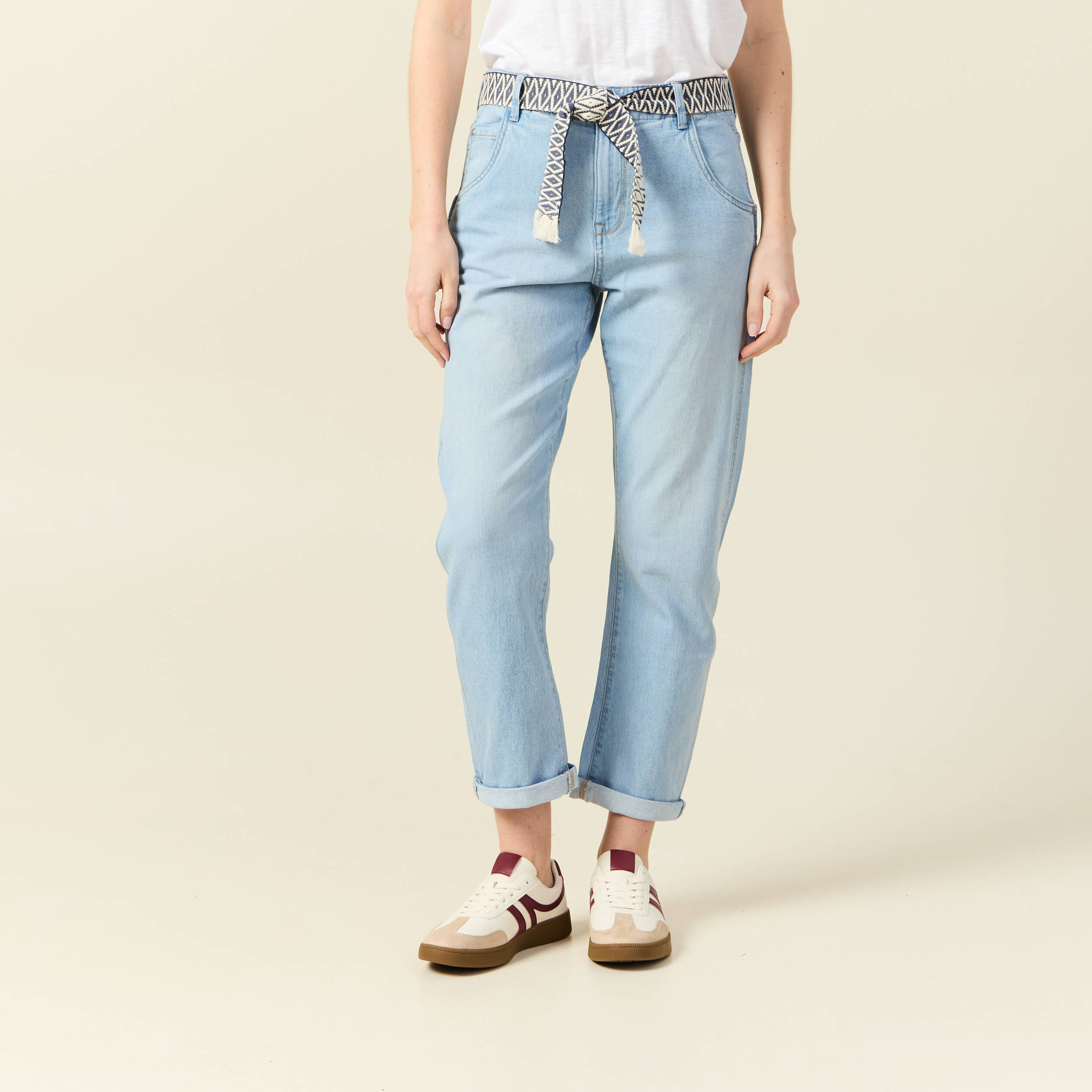 jeans boyfriend ceinture denim bleach femme Jeans boyfriend ceinturé denim bleach femme