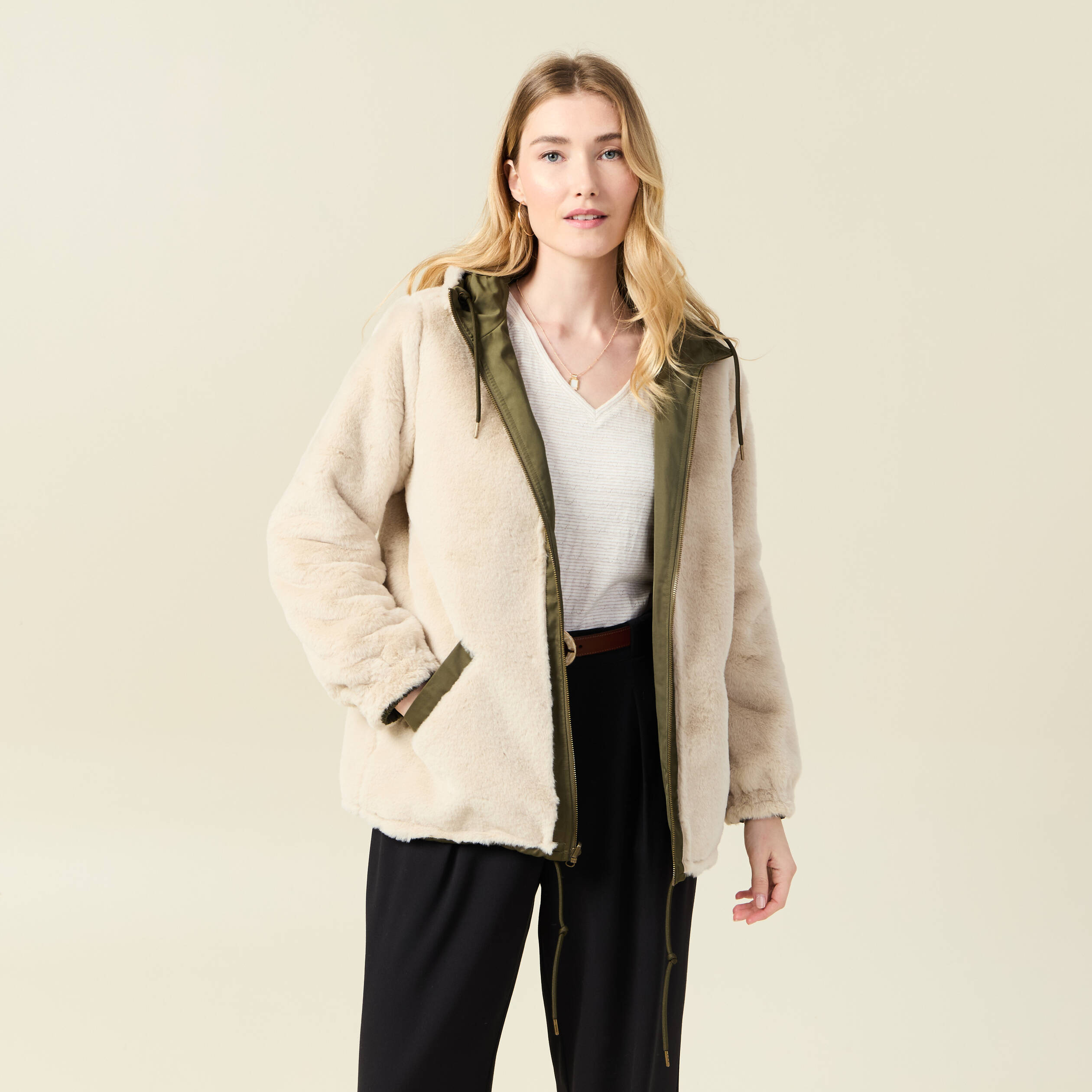 Parka r&eacute;versible vert kaki femme