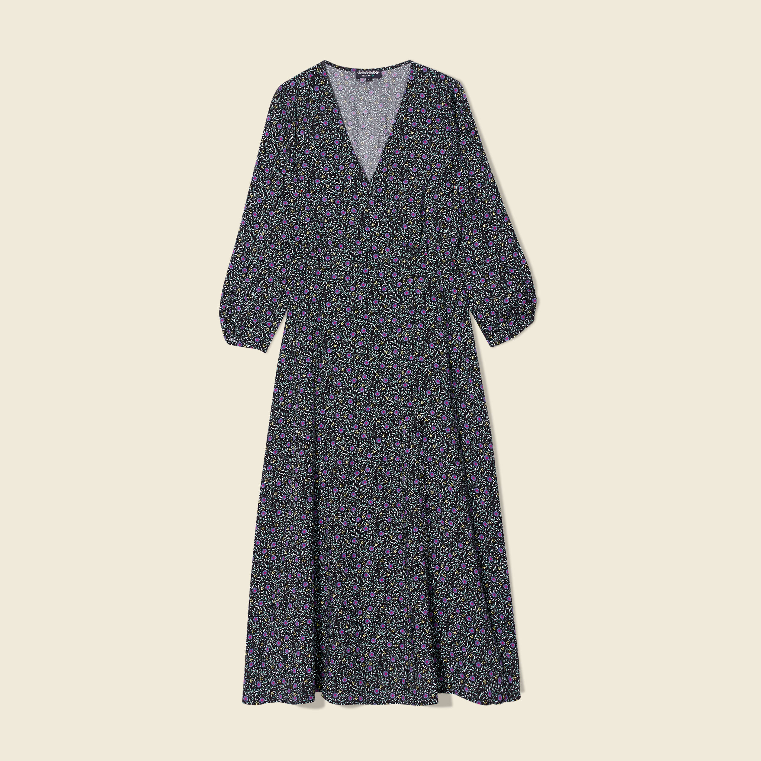 Robe droite 3/4 col v manches fluides noir femme